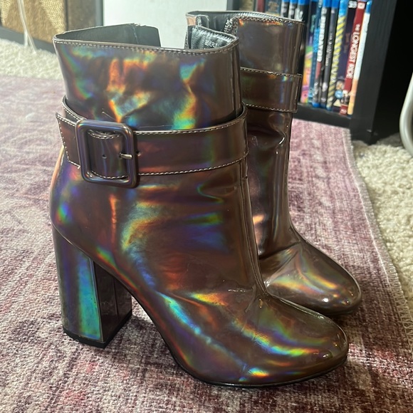 Iridescent Booties 🔮💎🌀💠 - Picture 1 of 4